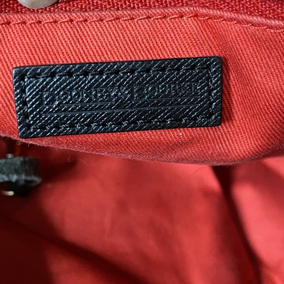 Dooney & Bourke Tote Shoulder Bag Black Old Money Minimalist Timeless Classic - Picture 9 of 16